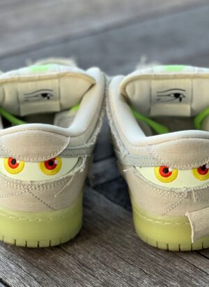 Nike SB Dunk Low Mummy