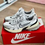 Nike V2K Run "Metallic Silver"